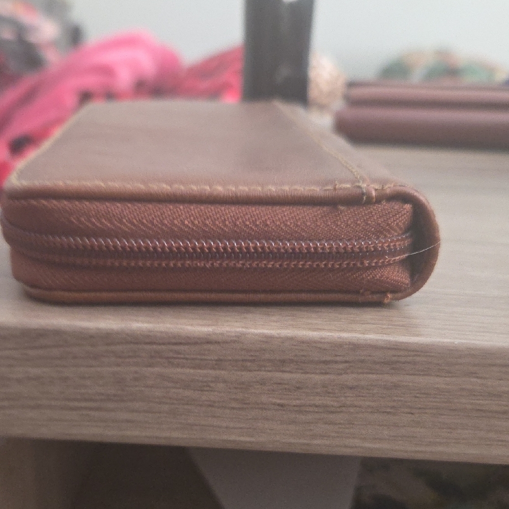 Rosetti Tan Womens Wallet - Picture 4 of 10